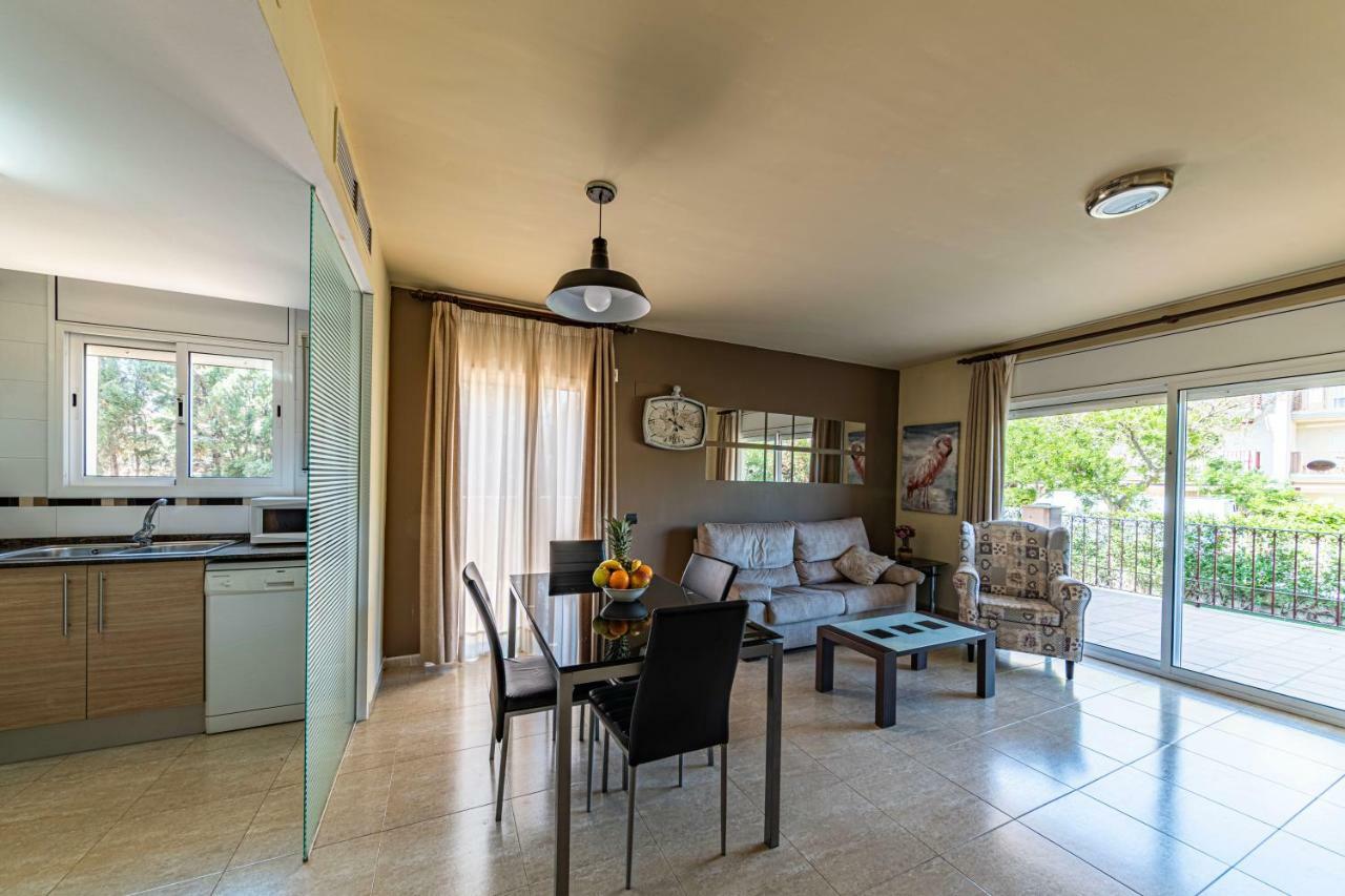 Golden Beach Apartamentos Sant Carlos de la Ràpita Екстериор снимка